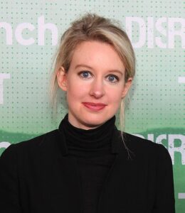 Элизабет Холмс, основательница Theranos.