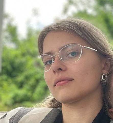 Надя